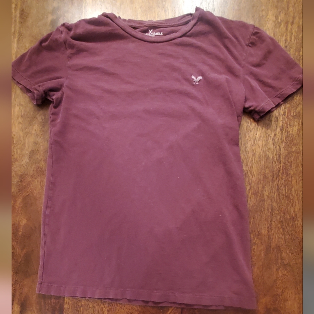 American Eagle T-shirt